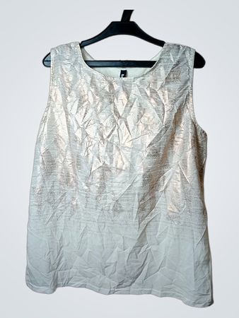 Flame Sleeveless Top with Metallic Pattern