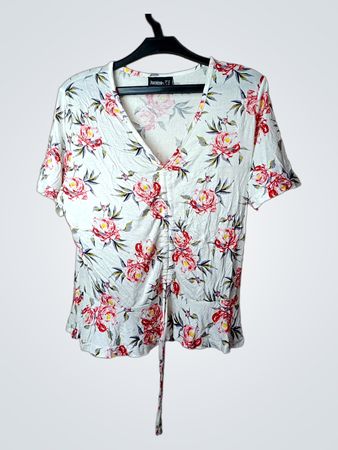Janina Floral Print Ruched V-Neck Top