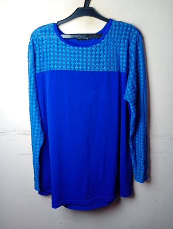 Blue long sleeve top with lace sleeves