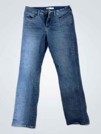 Levi Strauss & Co. Signature Jeans