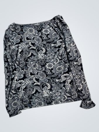 Schwarzes und weißes Floral-Print-Top