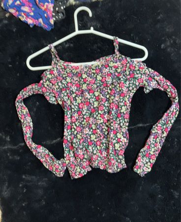 Floral Long-Sleeve Top