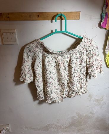 Blumiges Off-Shoulder Smocked Crop Top