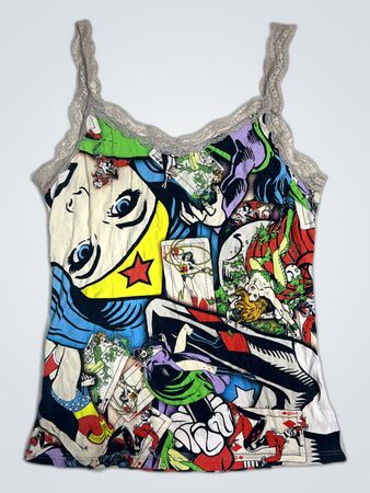 Wonder Woman Graphic Top