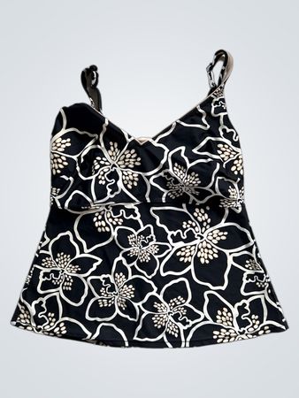 Black and White Floral Pattern Swimsuit Top