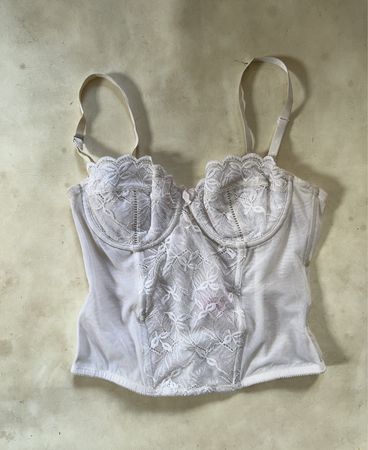 Stringy White Corset