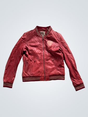 SOX Red TEAM SPORTS ATHLETIC SPIRIT Nineteen Eighty Two SPORT CHALLENGE INT. DEPARTMENT REG.TRADEMARK AUTHENTIC QUALITY Bomber Jacket