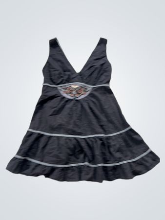 ONADO Black Tiered V-Neck Dress