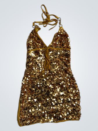 Goldenes Pailletten-Halterkleid mit Bindeband