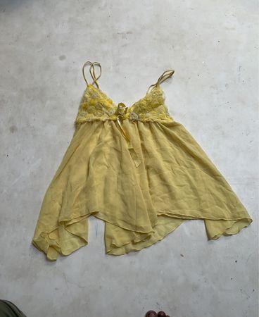 Runa Italy Gelbes Babydoll-Oberteil