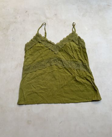 Olivgrünes Spitzenbesatz-Cami