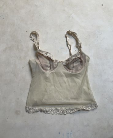 Transparente Spitzenborte Camisole