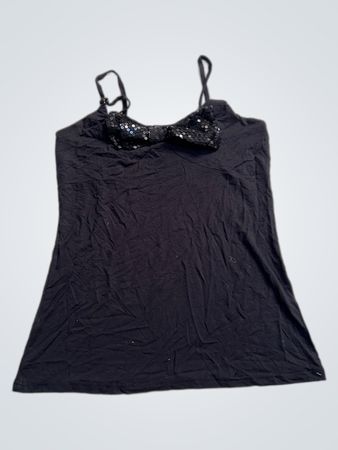 Schwarzes Trägertop mit Pailletten-Schleifendetail