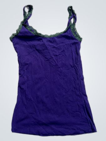 COSABELLA lila Camisole mit grüner Spitzenverzierung