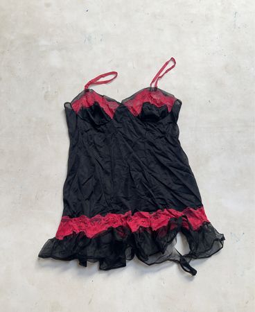 Schwarz und Rot Spitzen-Babydoll