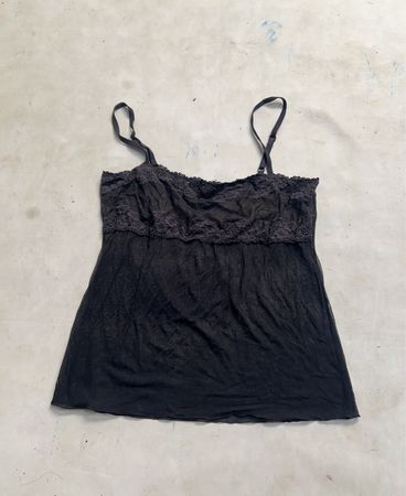 SASSY Black Spitzenbesatz-Camisole