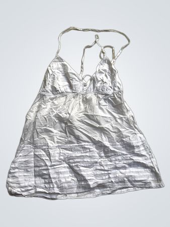 Weißes Neckholder-Kleid