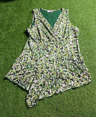 Nine West Floral Sleeveless Top