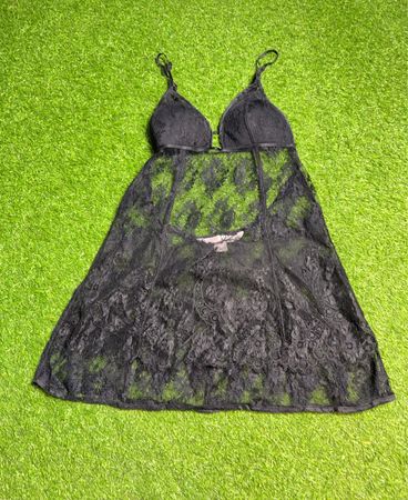 Victoria's Secret Very Sexy Black Lace Chemise