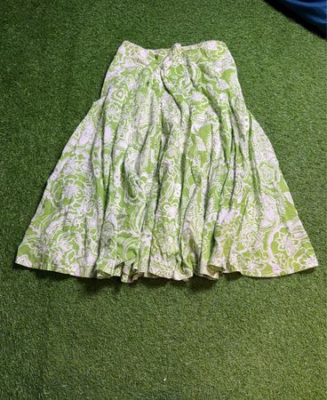 Prairie Green Floral Skirt