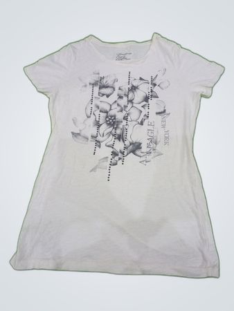American Eagle Outfitters T-Shirt