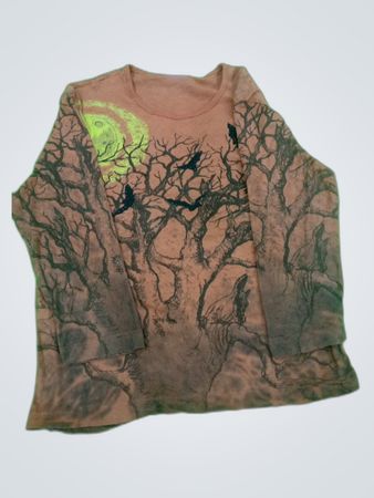 Brown Tree Graphic T-Shirt