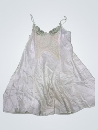 White Lace Trim Chemise