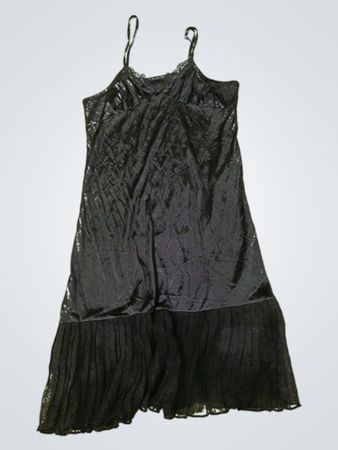 Black Sleeveless Dress