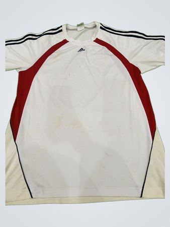 Adidas T-Shirt