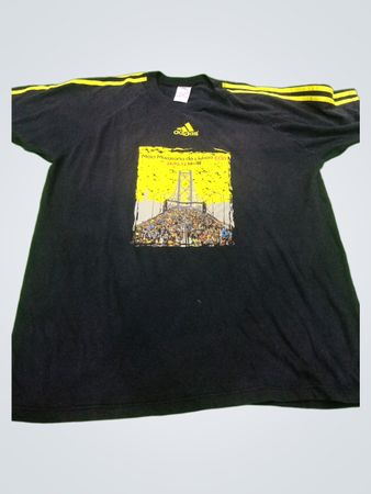 Adidas T-Shirt