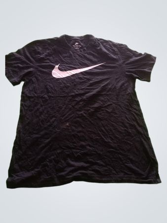 Nike The Nike Tee Black Graphic T-Shirt