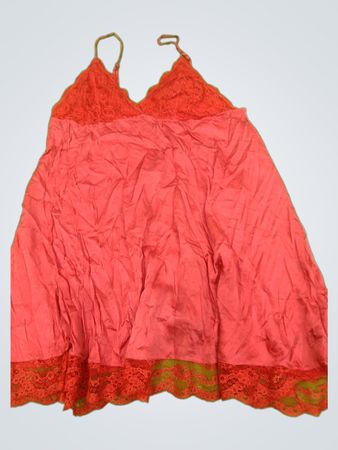 M'LAI Coral Lace Trim Camisole