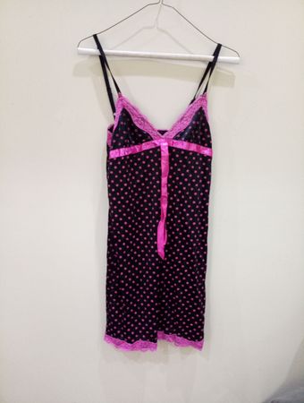 Siero Black and Pink Polka Dot Nightgown