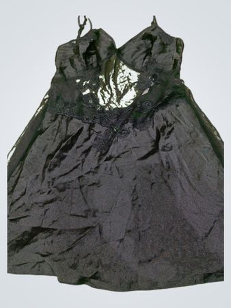 Black Lace Trim Chemise