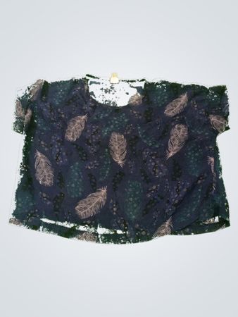 Blouse with Feather Pattern