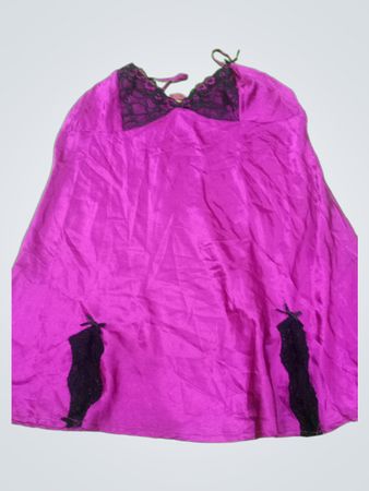 Purple Lace-Trimmed Top