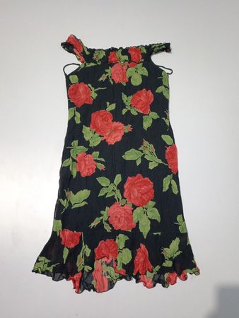 AYLE Schwarzes Blumendruckkleid mit Volantsaum