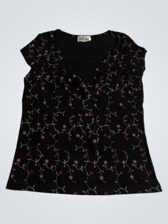 es.se U.S.A. Black Floral Print V-Neck T-Shirt