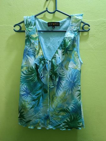 POP STAR ärmellose Bluse mit tropischem Print und Rüschen