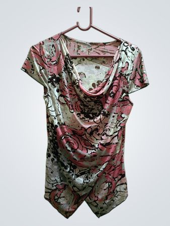 Damen-Top mit Wasserfallausschnitt in Pink und Grau mit Blumenmuster