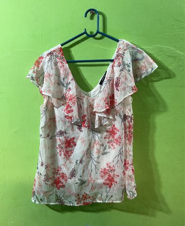 Burton London Blumenvolantbluse