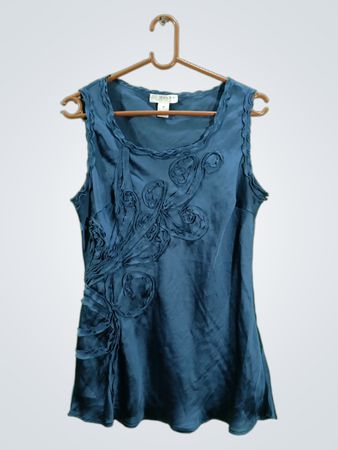 KENARI Ärmelloses Top mit Rüschendetail
