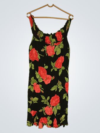 AYLE Schwarzes Blumenkleid