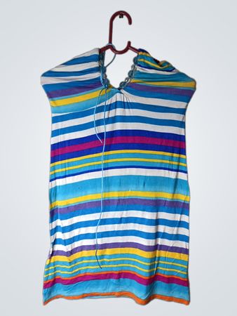 Geringeltes Neckholder-Top