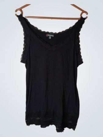 Street One Schwarzes Spitzen-Trim-Cami-Top