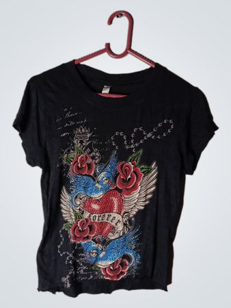 Schwarzes T-Shirt mit „Forever“-Grafik