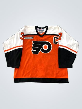 Philadelphia Flyers Desjardins #37 Hockey Trikot