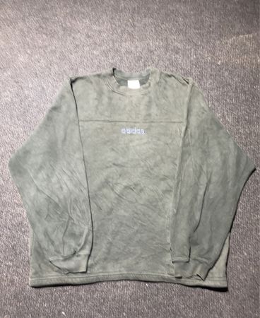 Adidas Sweatshirt mit Rundhalsausschnitt