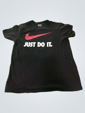 Nike Just Do It Graphic T-Shirt