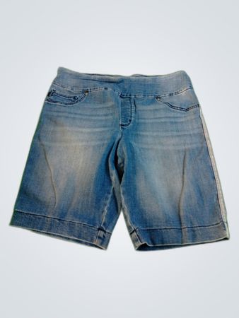 Lee Slim Fit Sculpting Mid Rise Denim Shorts